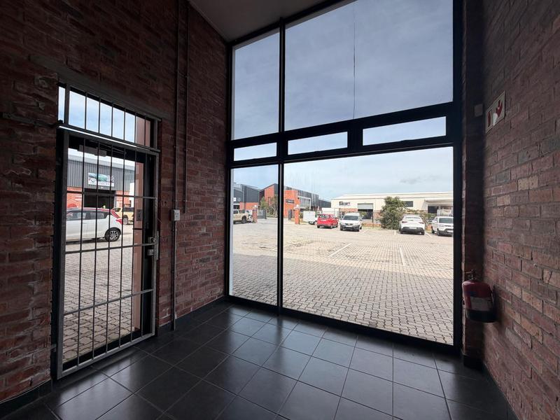 To Let Commercial Property for Rent in Fairview Eastern Cape